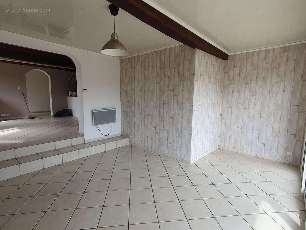 Maison Brissy Hamegicourt 7 pièce(s) 162 m2 - photo 13