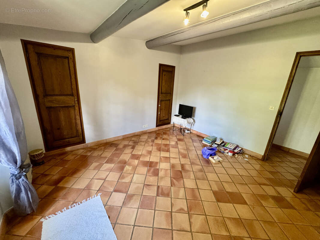 Maison à PIOLENC