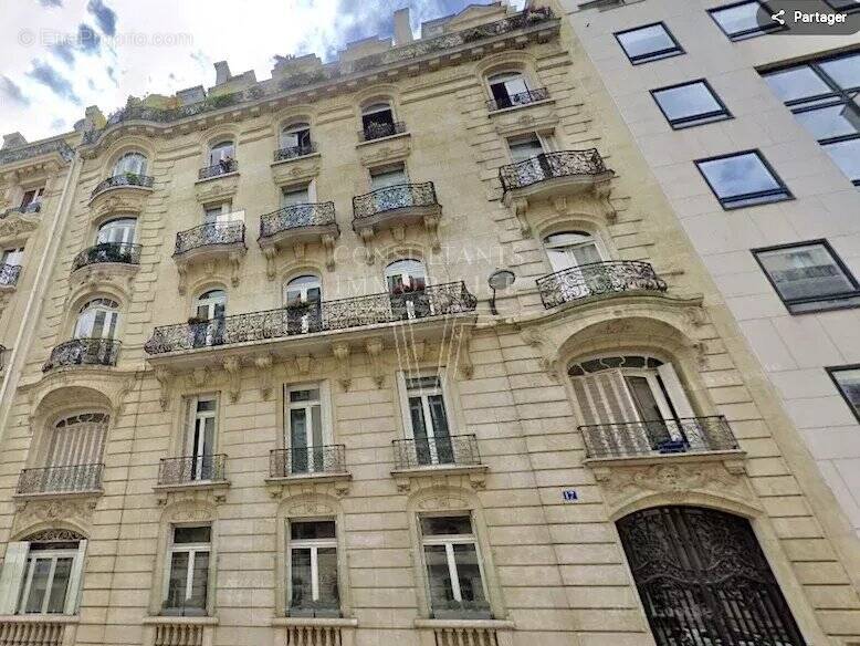 Commerce à PARIS-17E