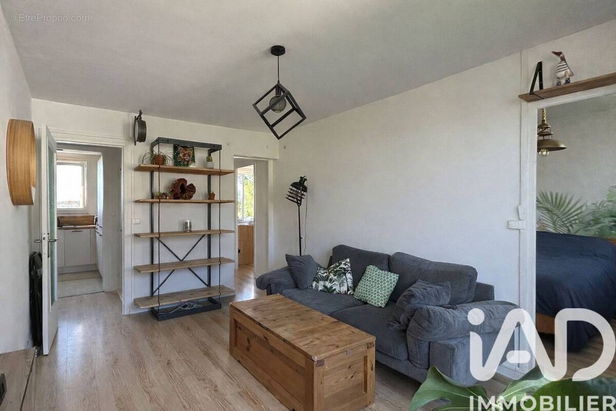 Photo 1 - Appartement à CHELLES