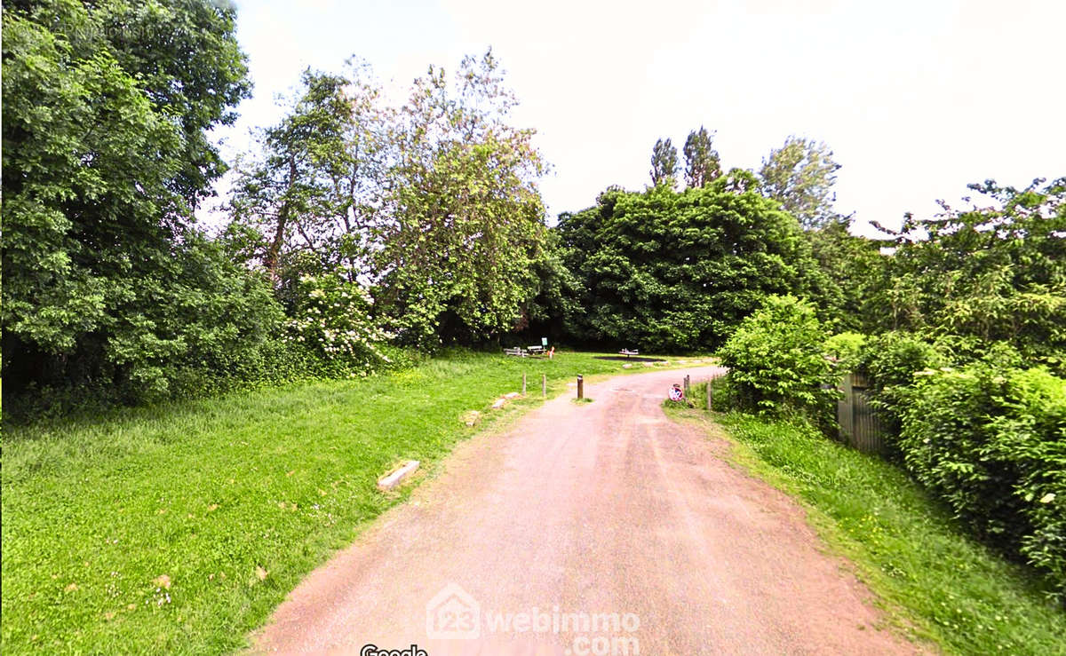 Entréé de la promenade Georges Brassens - Appartement à RENNES