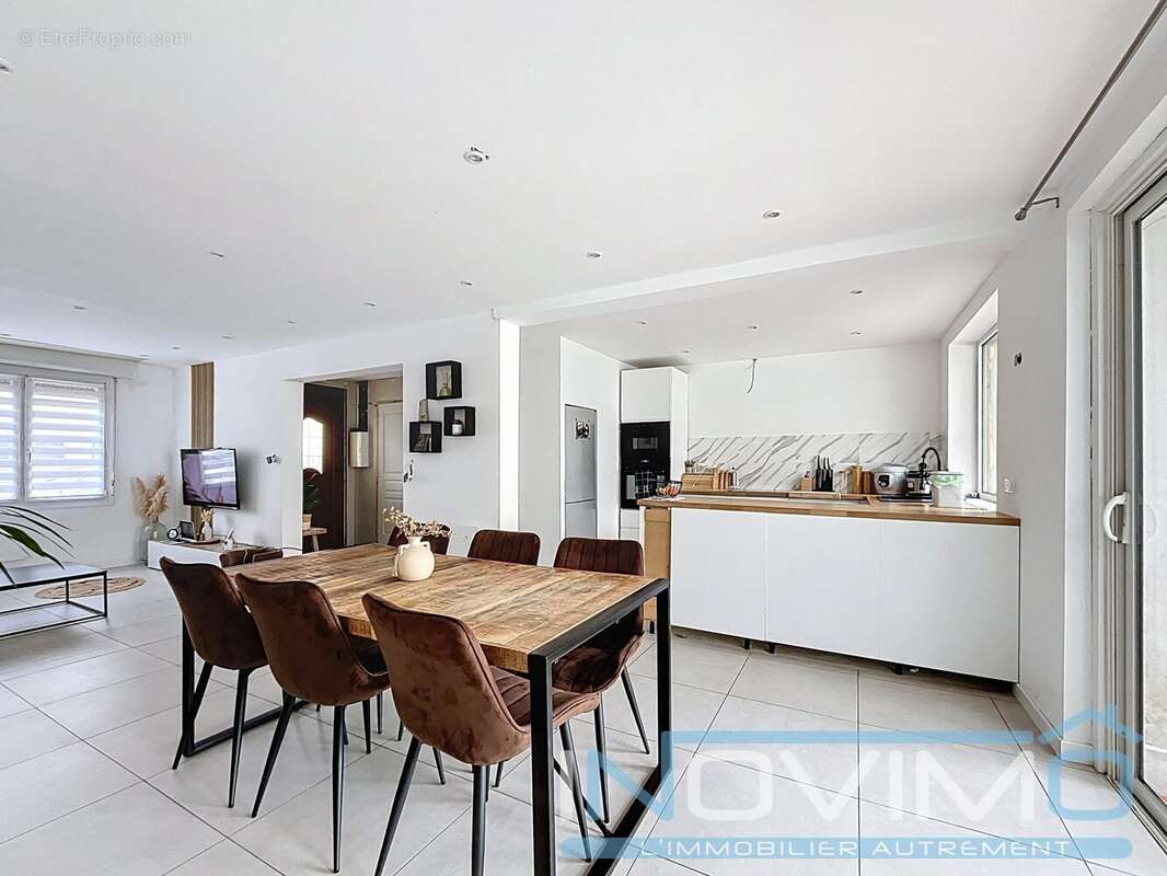 Maison à CAPPELLE-LA-GRANDE