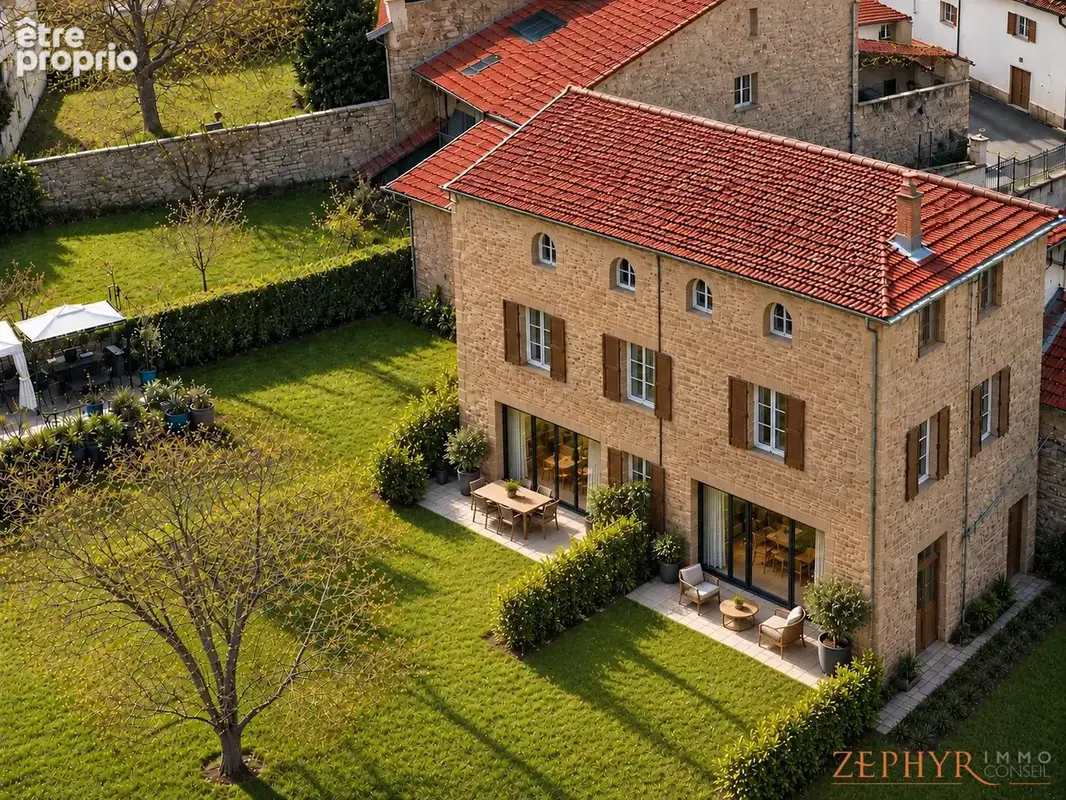 Maison 4 pièces 124 m² à vendre à Oingt (69620) - photo 1