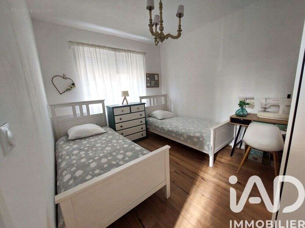 Maison 140 m² à Neufchef  - photo 3