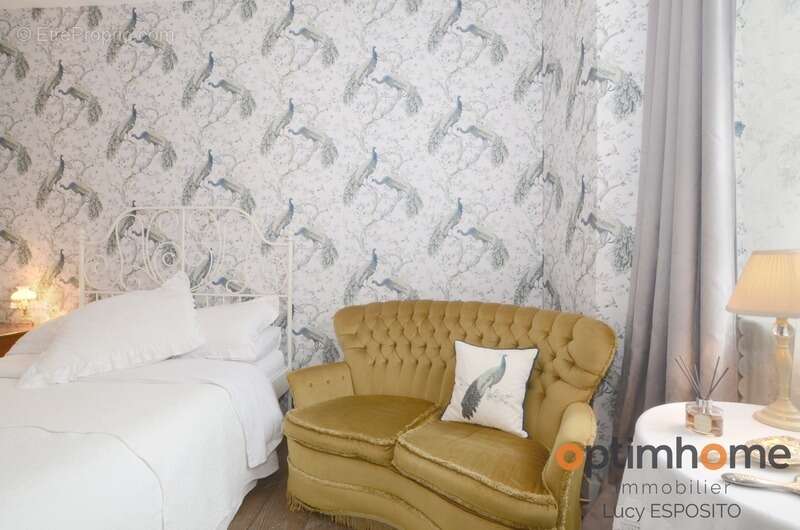 Maison à NANTEUIL-EN-VALLEE