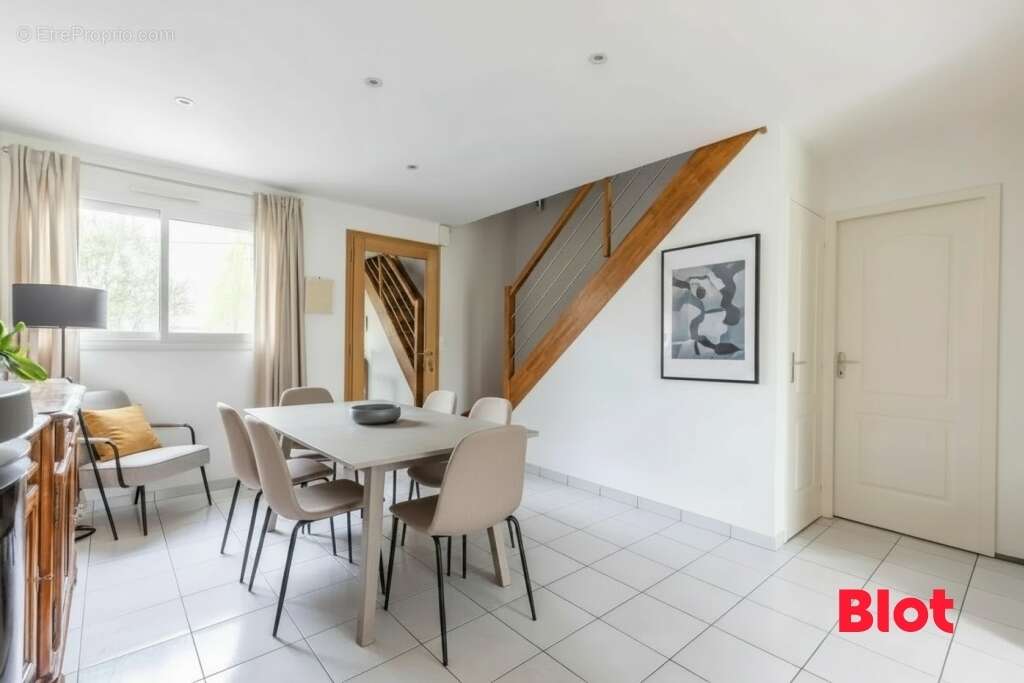 Maison à CHAVAGNE