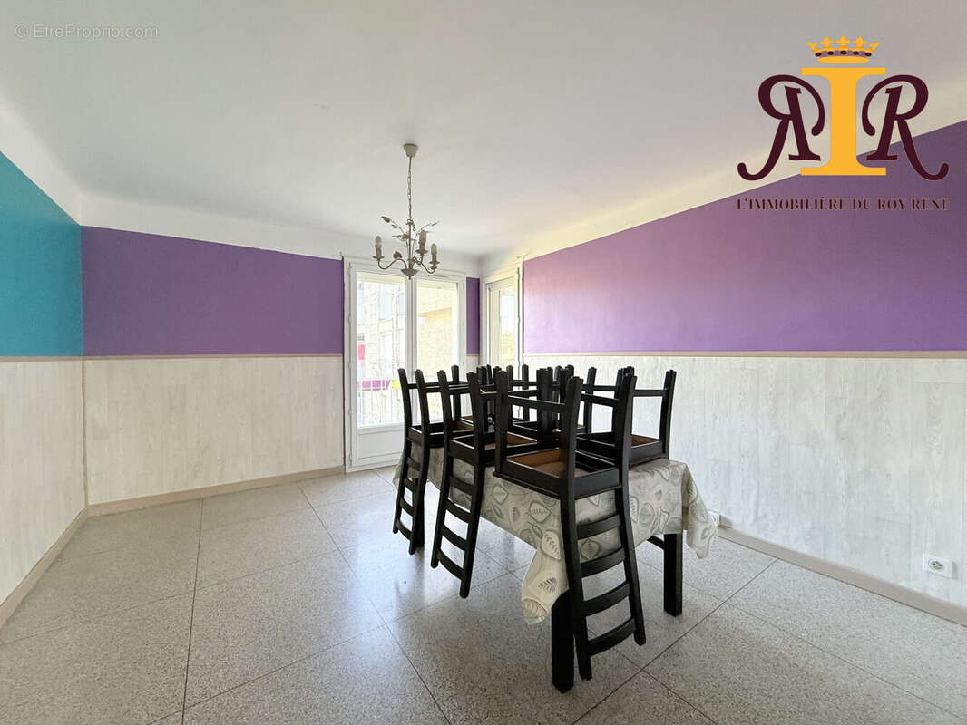 Appartement 59 m² à Pertuis  - photo 4