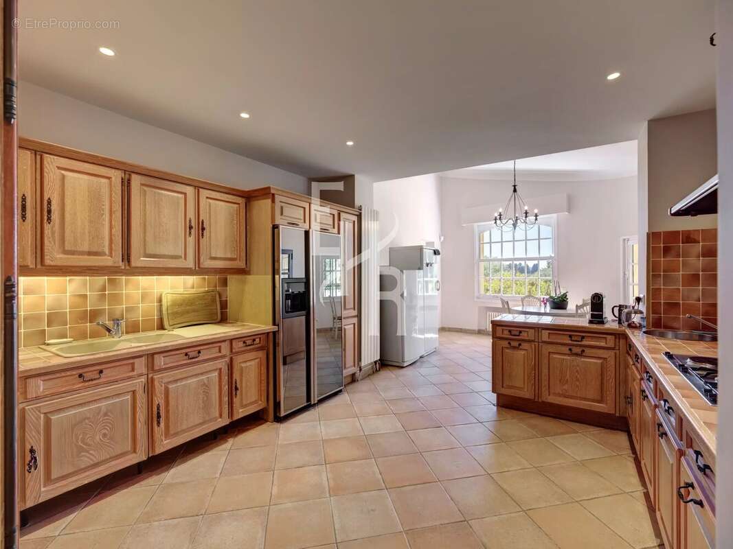 Maison à MOUGINS