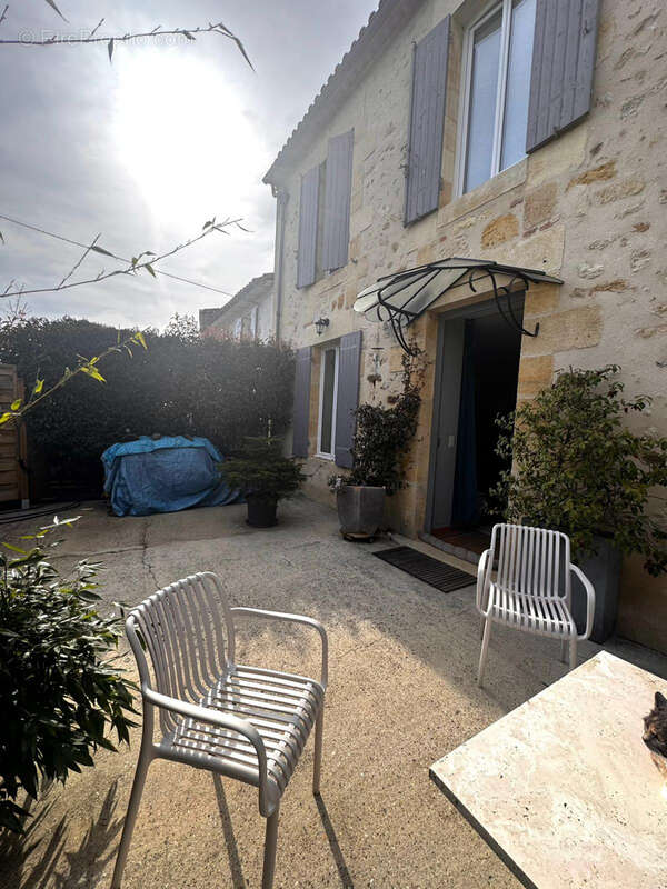 Maison à CADILLAC