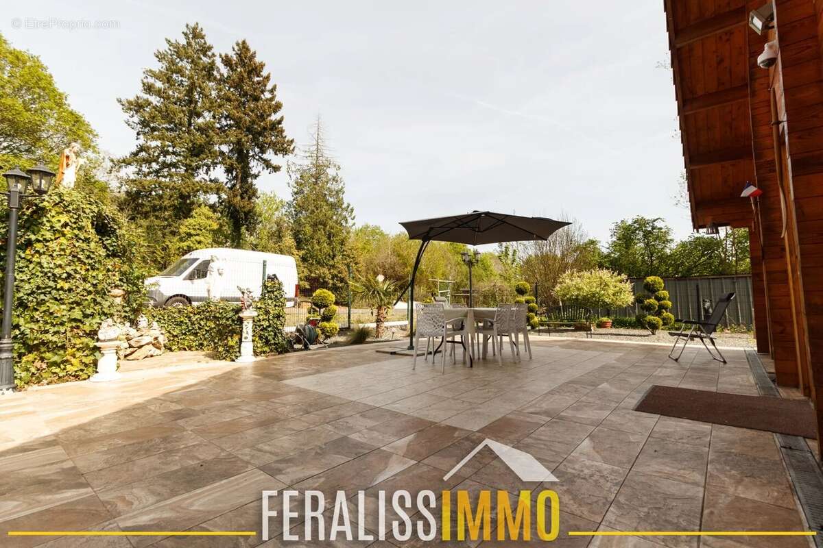 Maison à VAUX-SUR-SEINE