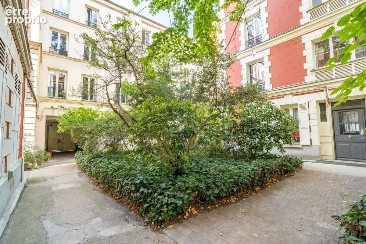Paris xviiième - grandes carrières - photo 6