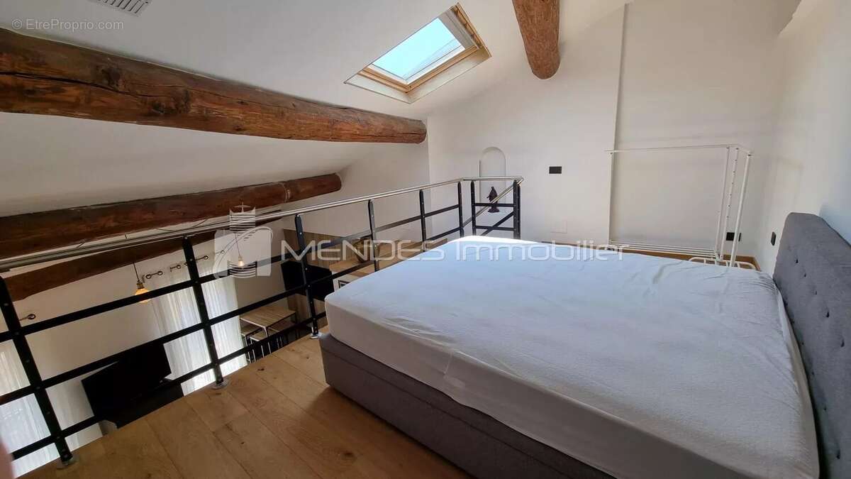 Appartement à LA TURBIE