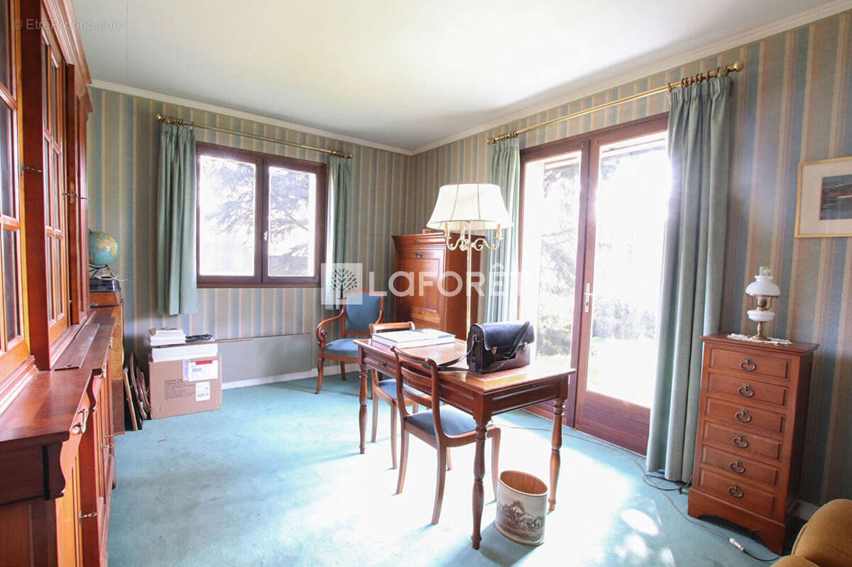 Maison à GIF-SUR-YVETTE