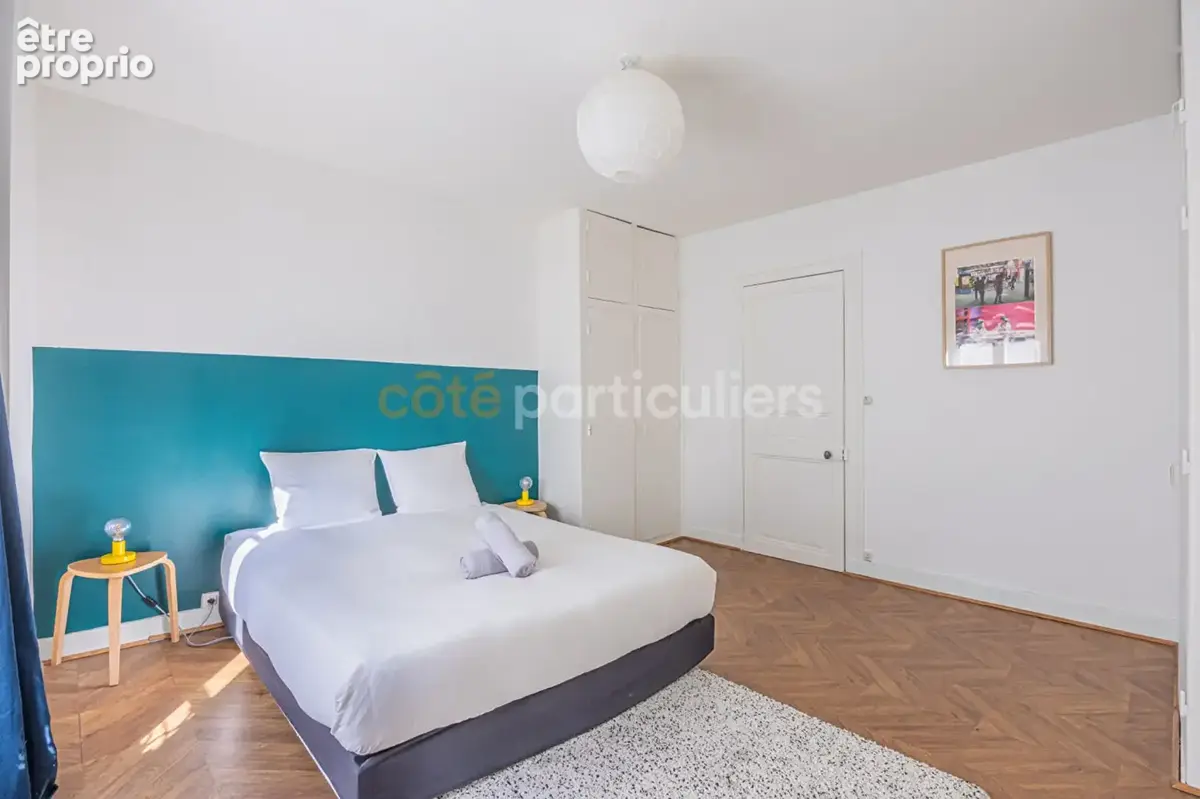 Nantes centre - - graslin - - cambronne - - t2 - - dernier étage - - 52m2 - photo 2