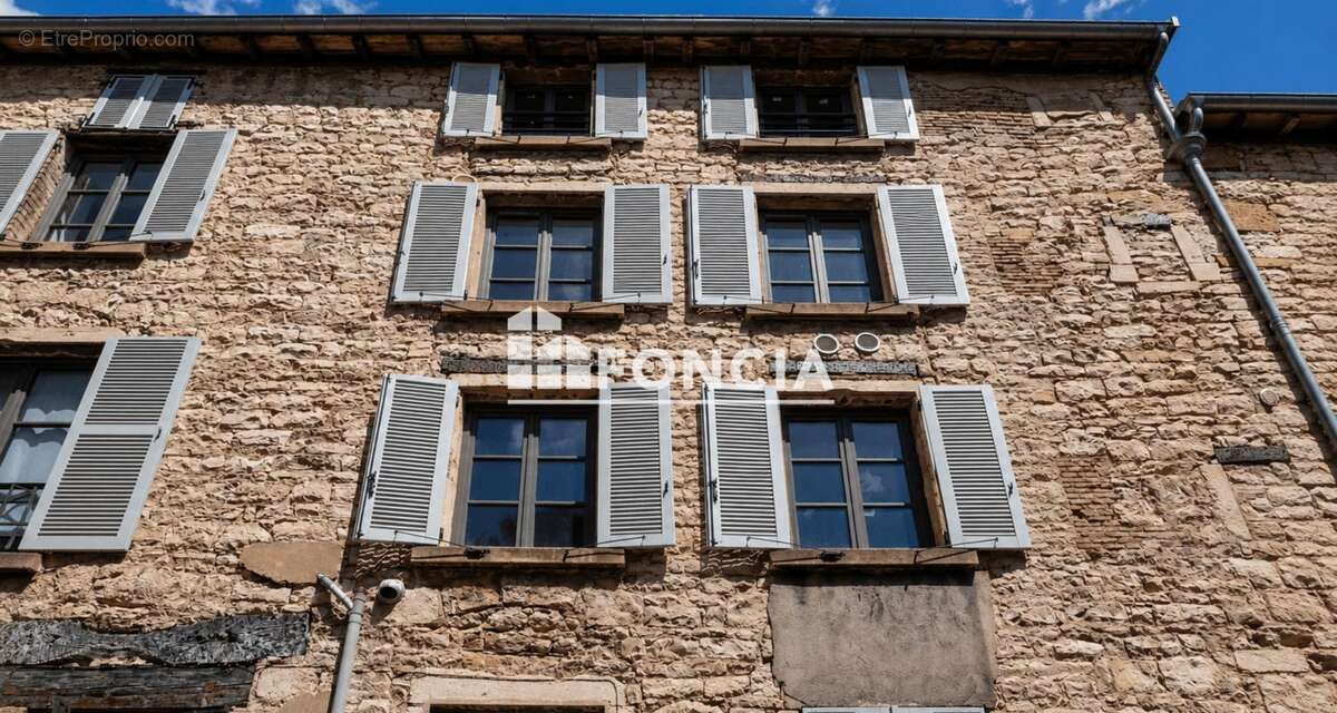 Appartement à VILLEFRANCHE-SUR-SAONE