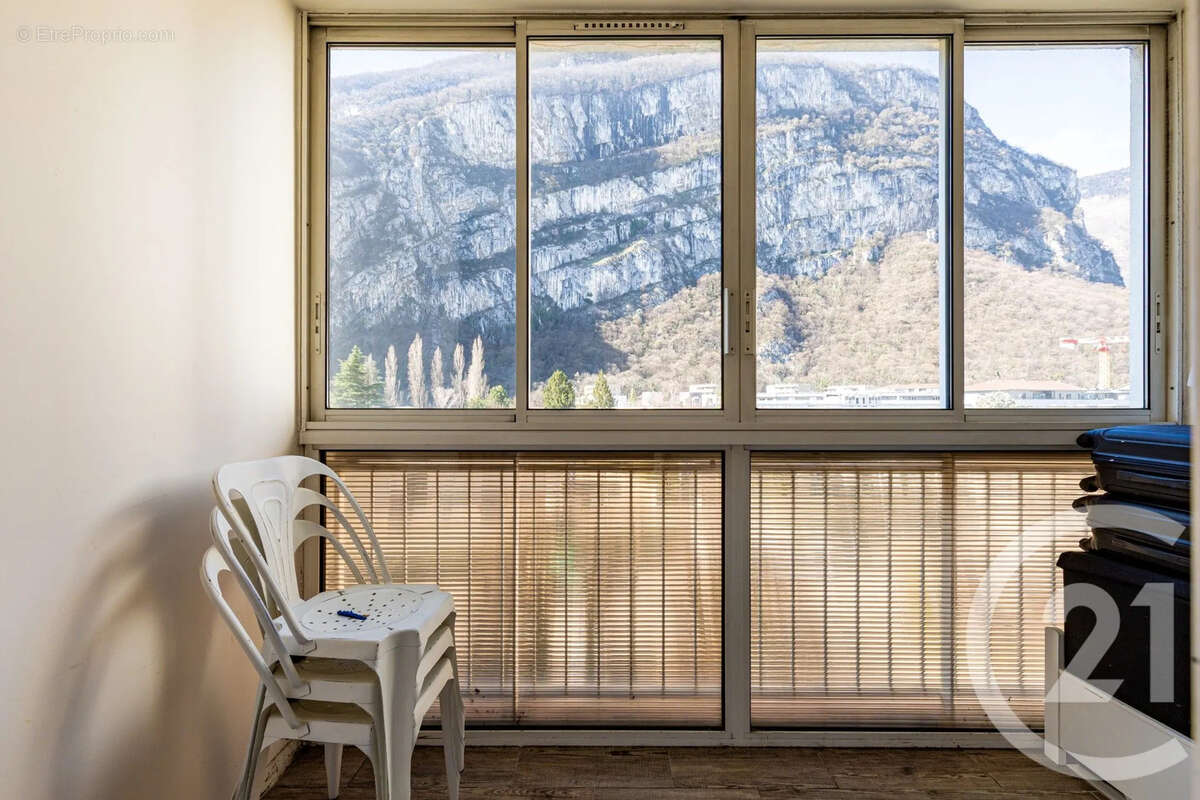 Appartement à SASSENAGE