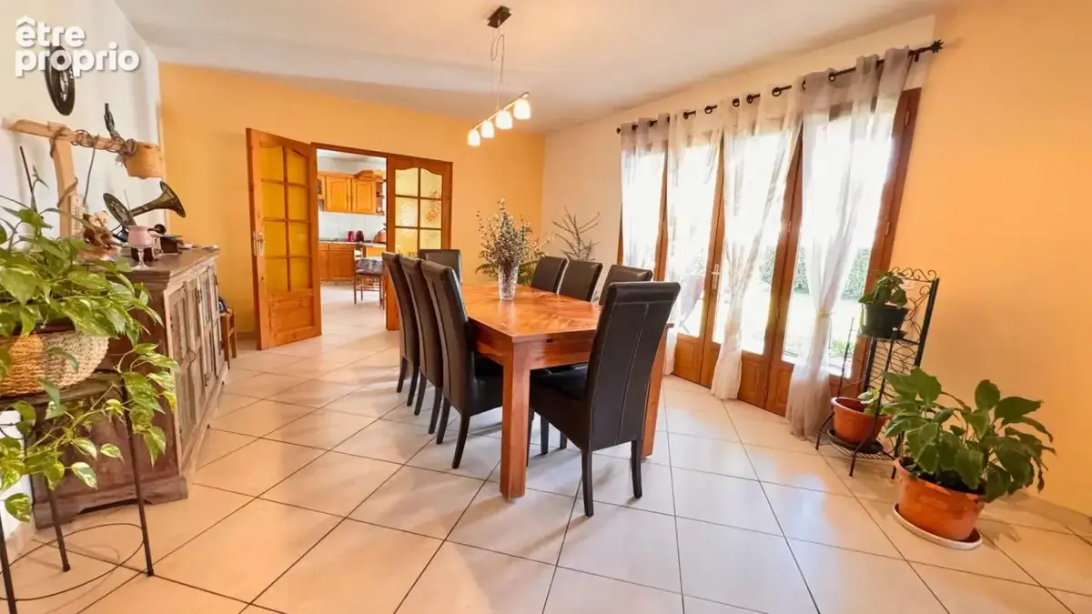 Grande Villa 155 m² p-pied avec piscine sur plus de 1300 m² - photo 11