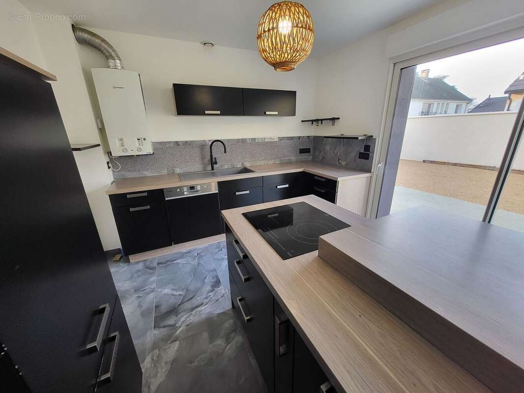 Maison à CHALON-SUR-SAONE