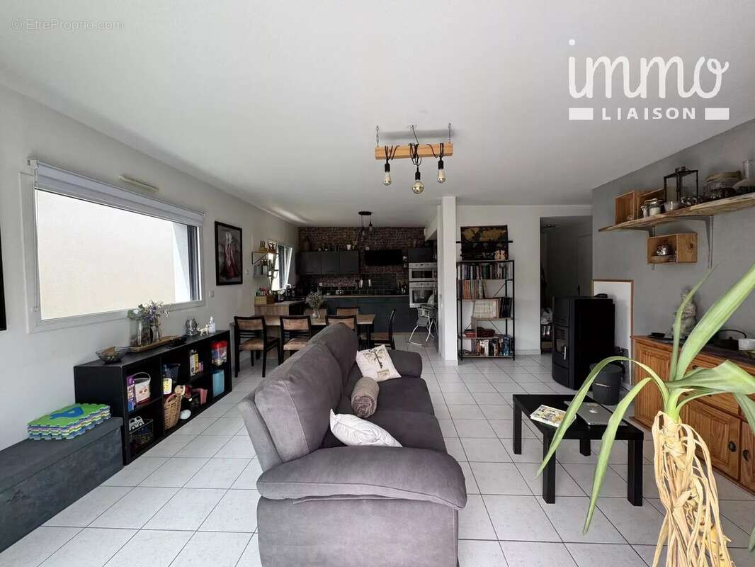 Maison à GRANDCHAMPS-DES-FONTAINES