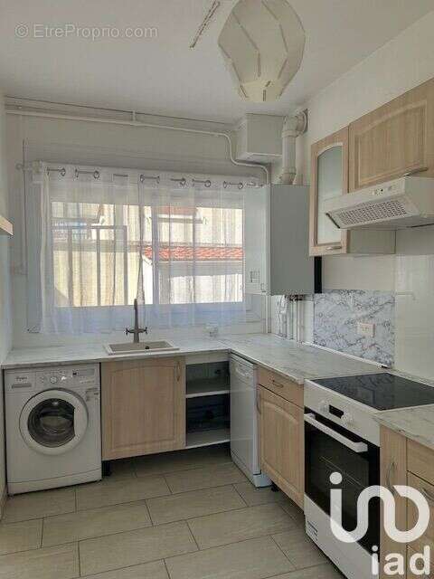 Photo 3 - Maison à SAINT-JULIEN-LES-VILLAS