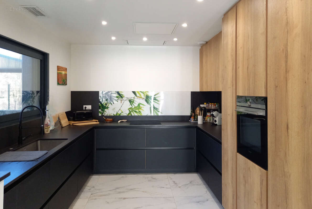 Maison à LATOUR-BAS-ELNE