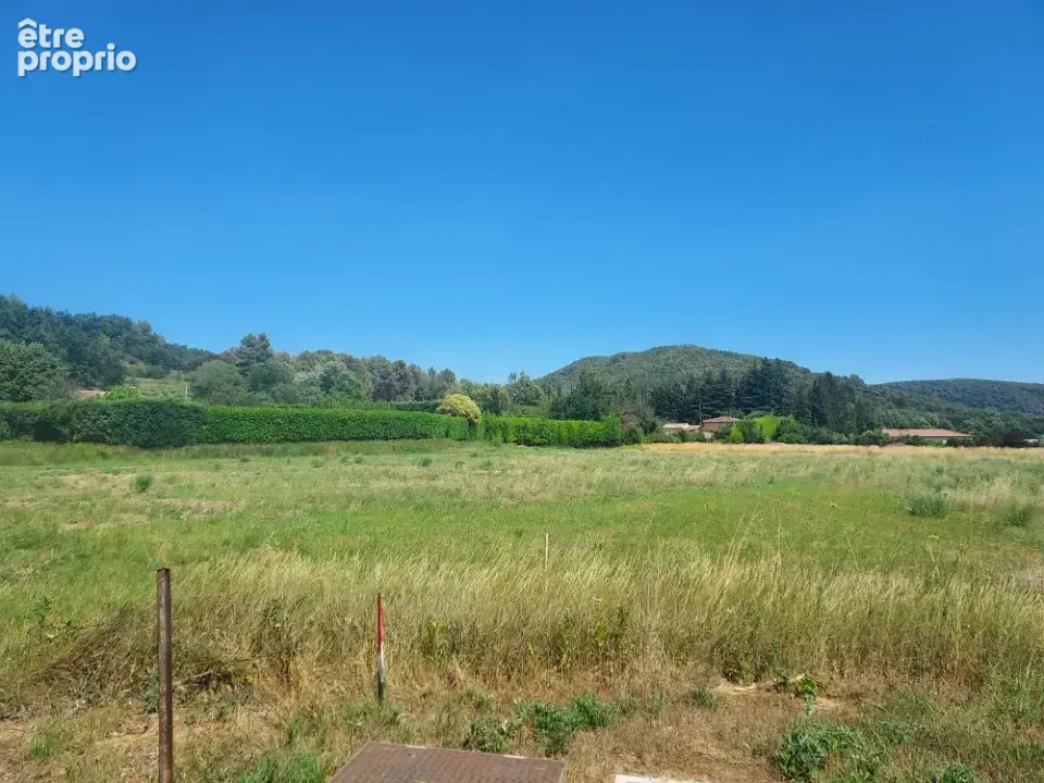 Terrain à SALERNES