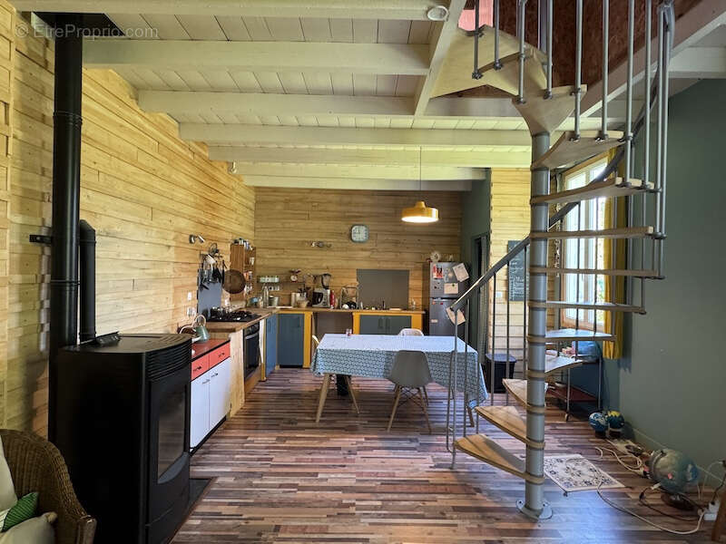 Maison à SAINT-AIGULIN