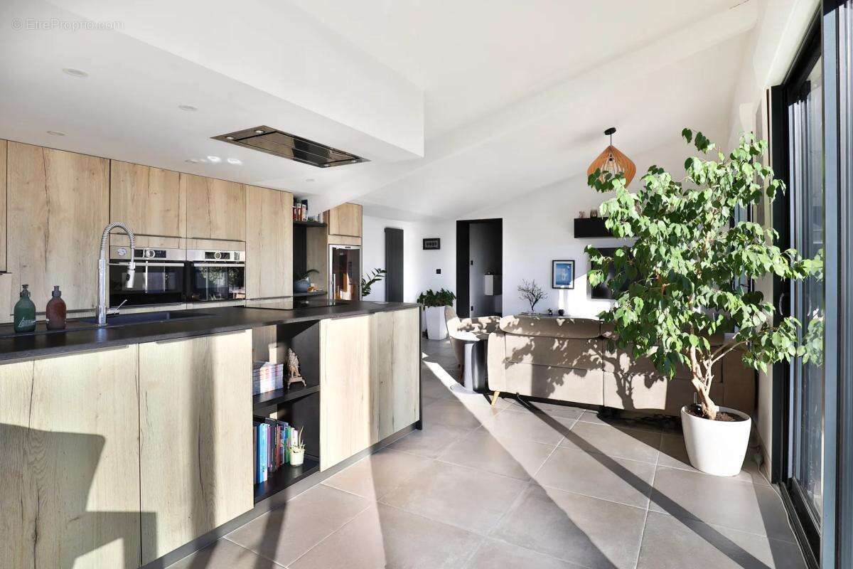 Maison à GUJAN-MESTRAS