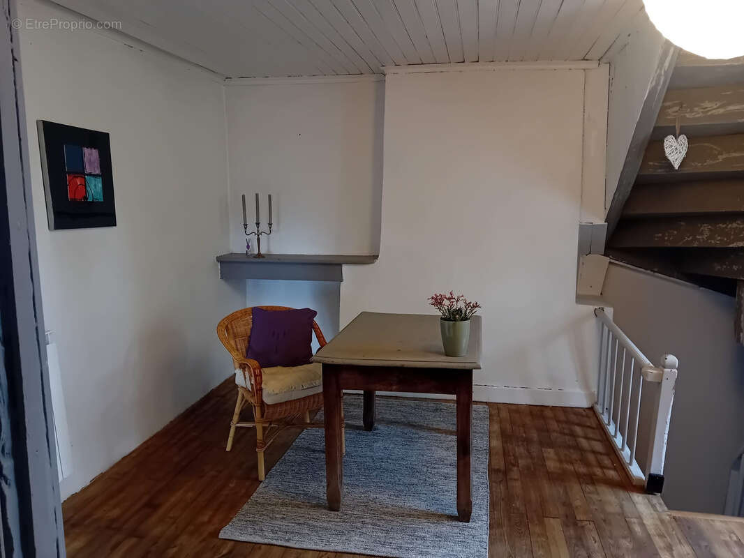 Maison à DOISSAT