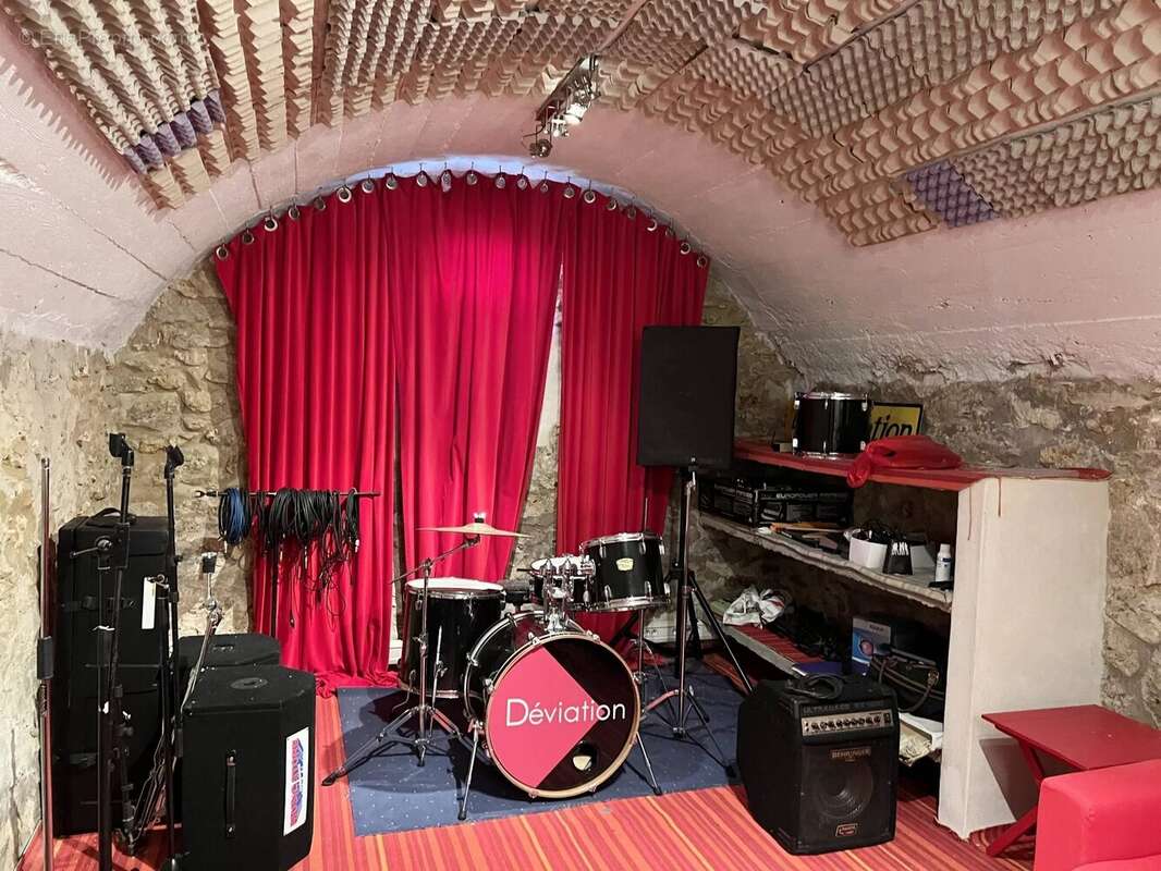 Maison à CHENNEVIERES-SUR-MARNE