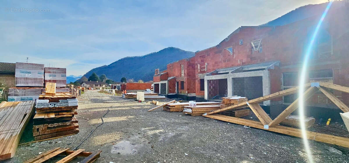 Maison à BONNEVILLE