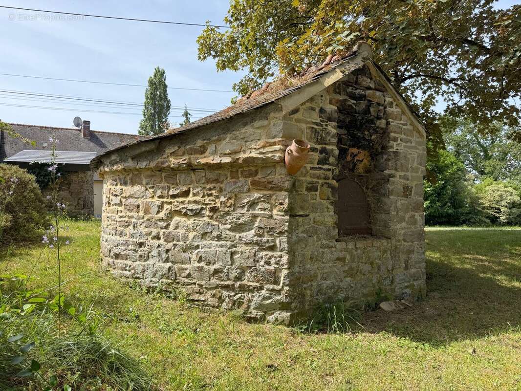Maison 163 m² à Pance  - photo 8