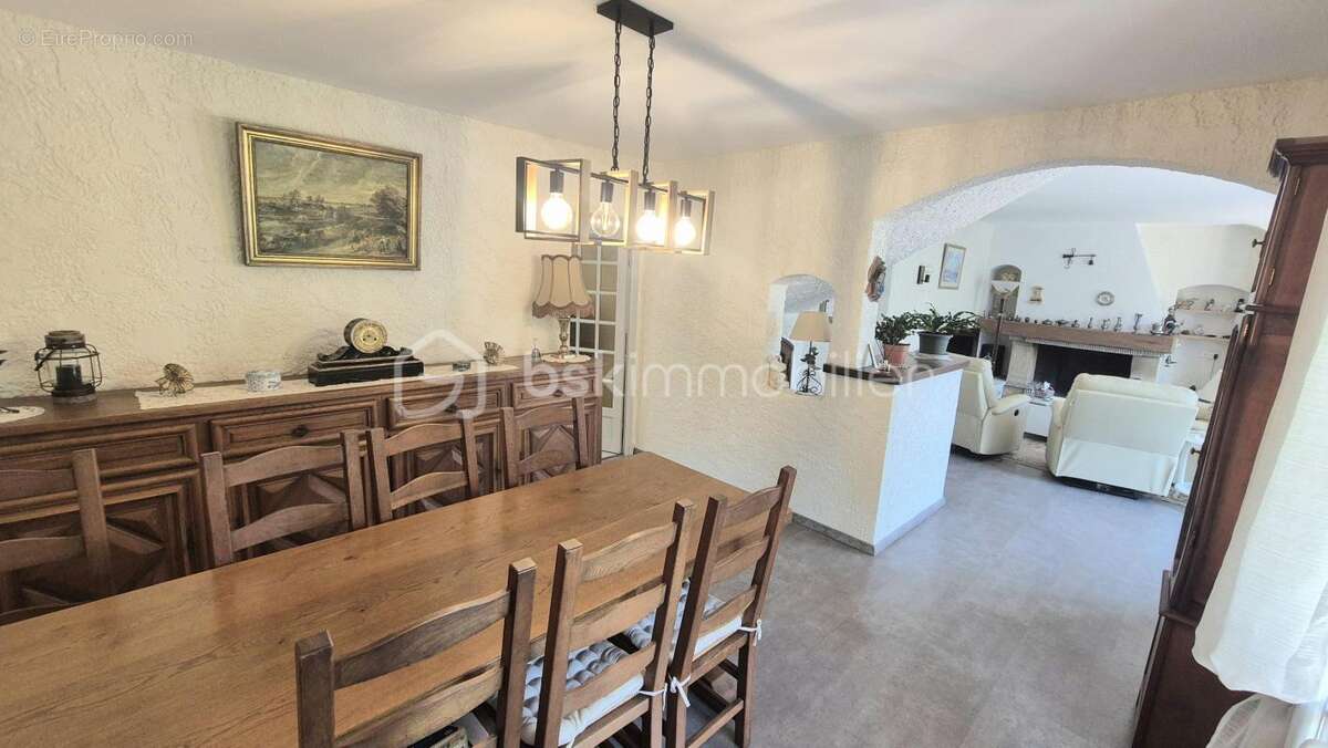 Maison à LA FARLEDE