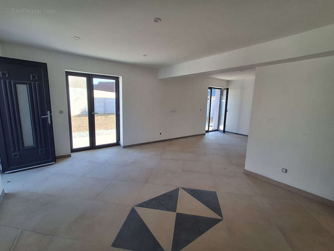 Maison entièrement rénovée vallée de la juine - photo 3