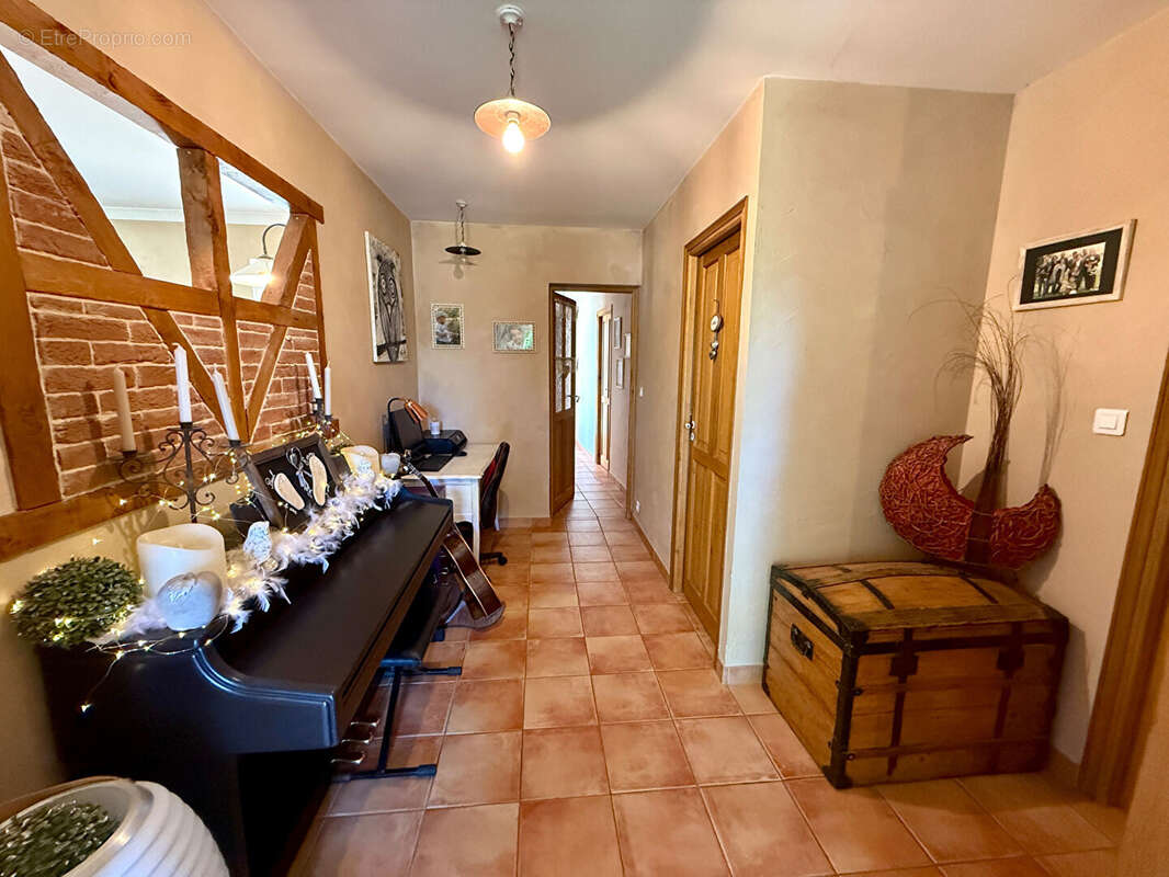 Maison à SAINT-DIDIER-SUR-CHALARONNE