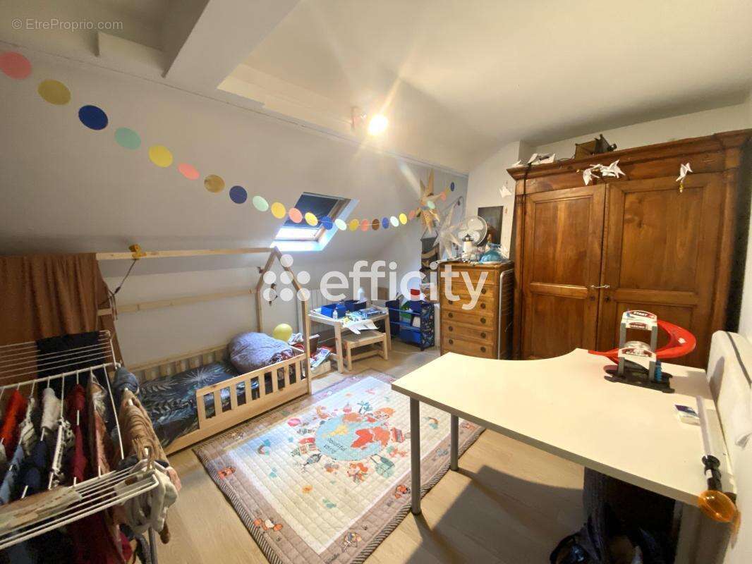 Maison à NEUILLY-PLAISANCE