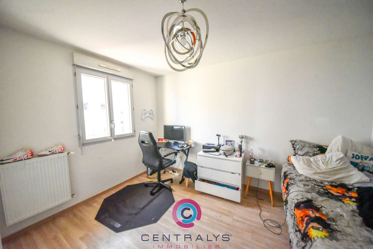 Maison à BOURGOIN-JALLIEU