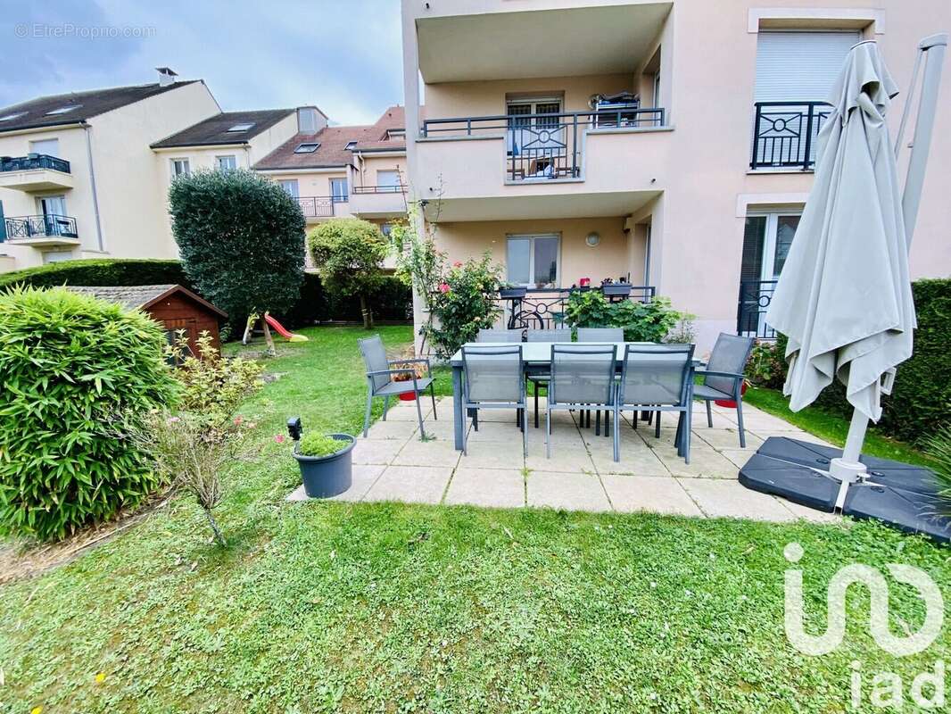 Photo 2 - Appartement à CLAYE-SOUILLY