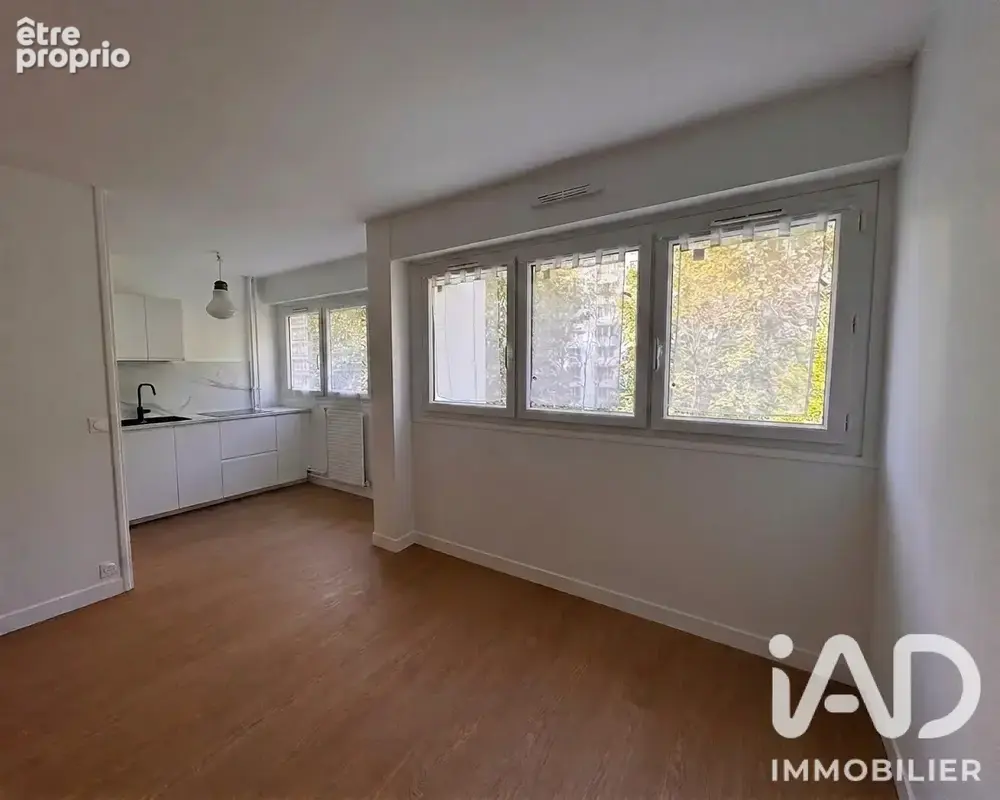 Photo 1 - Appartement à LEVALLOIS-PERRET
