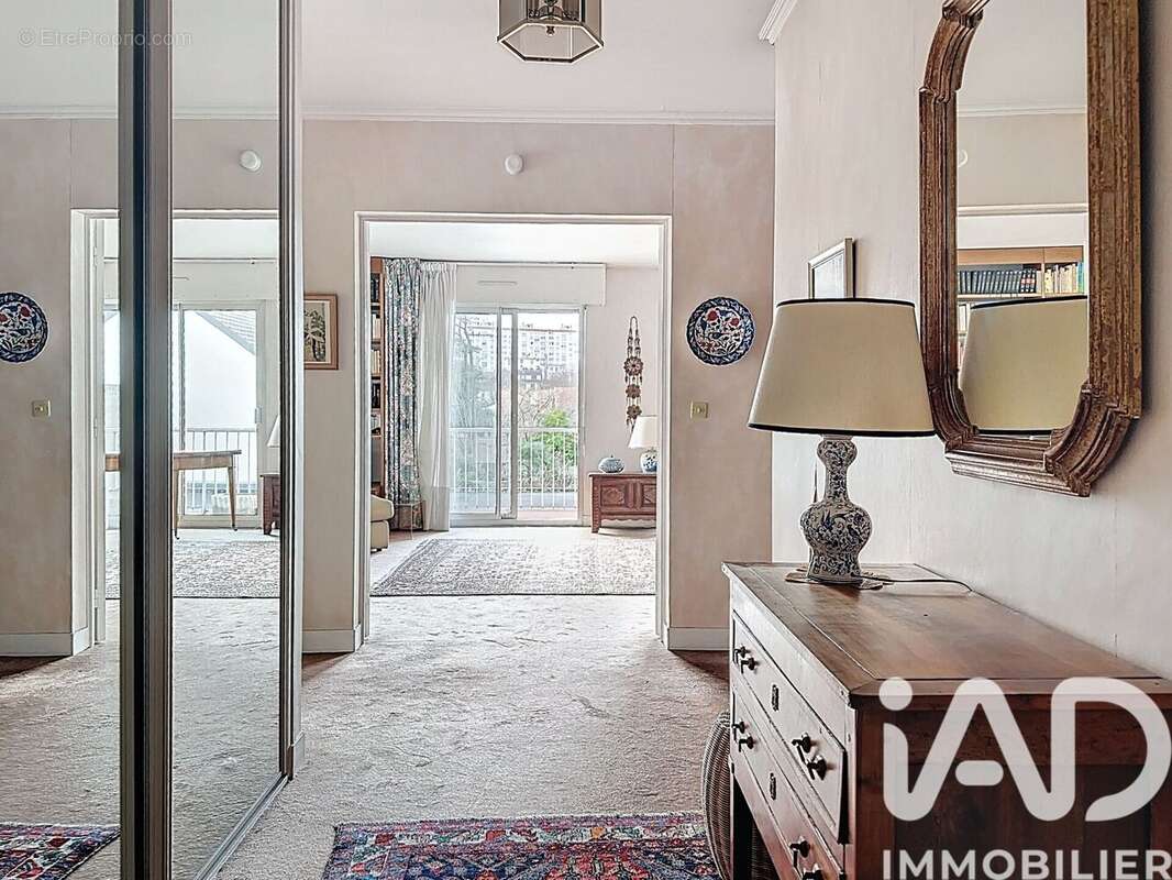 Photo 2 - Appartement à VITRY-SUR-SEINE