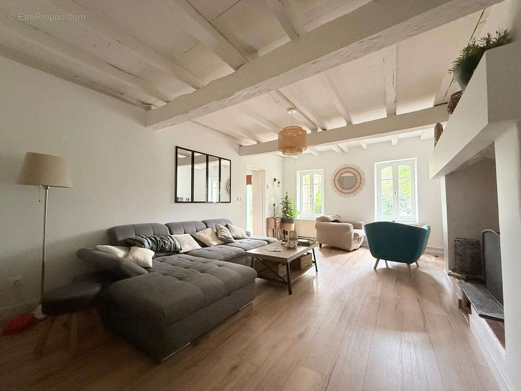 Maison à LABARTHE-SUR-LEZE