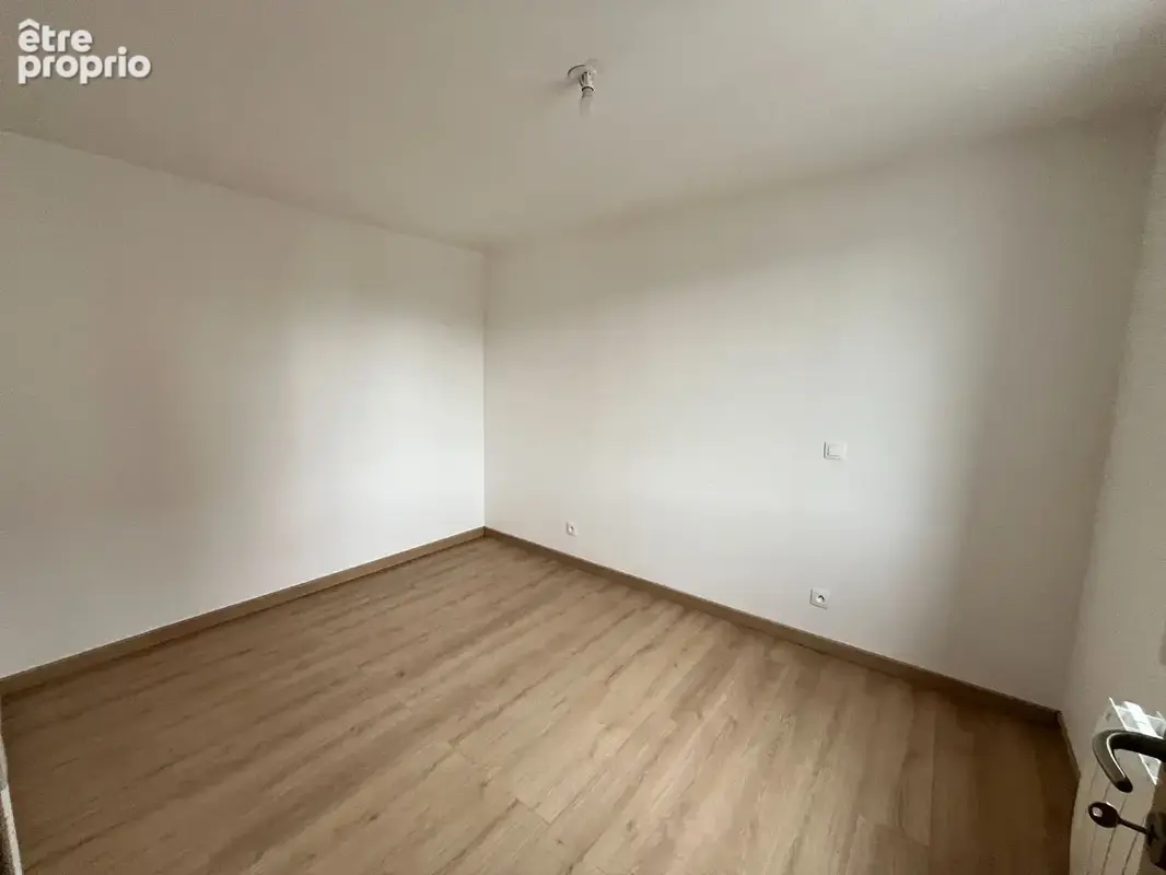 Maison 85 m2 sanvic - photo 7