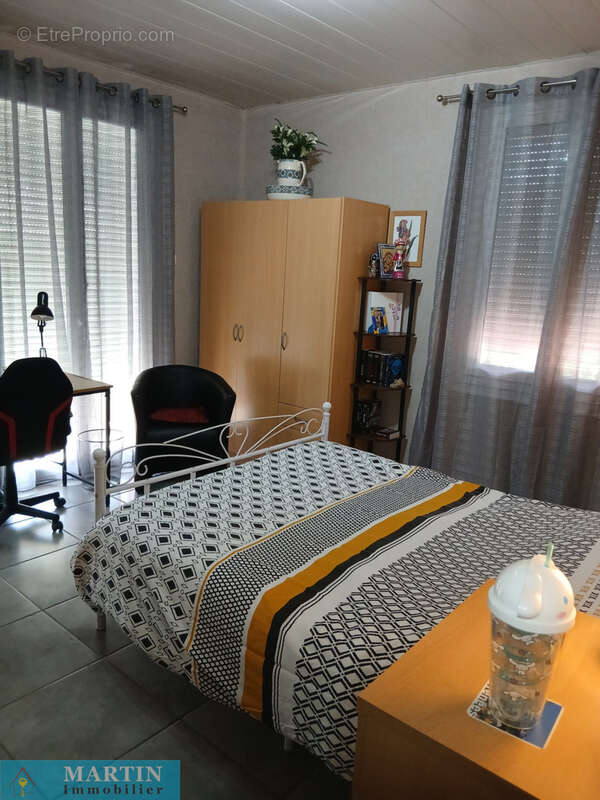 Maison à SAINT-LAURENT-DE-CERDANS