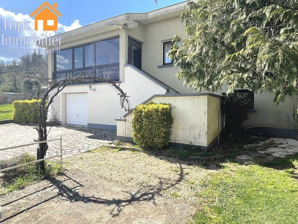 Maison à VILLEFRANCHE-DE-ROUERGUE