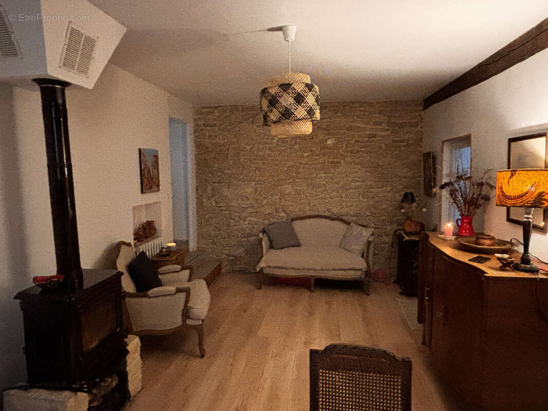 Maison à PLOMBIERES-LES-DIJON