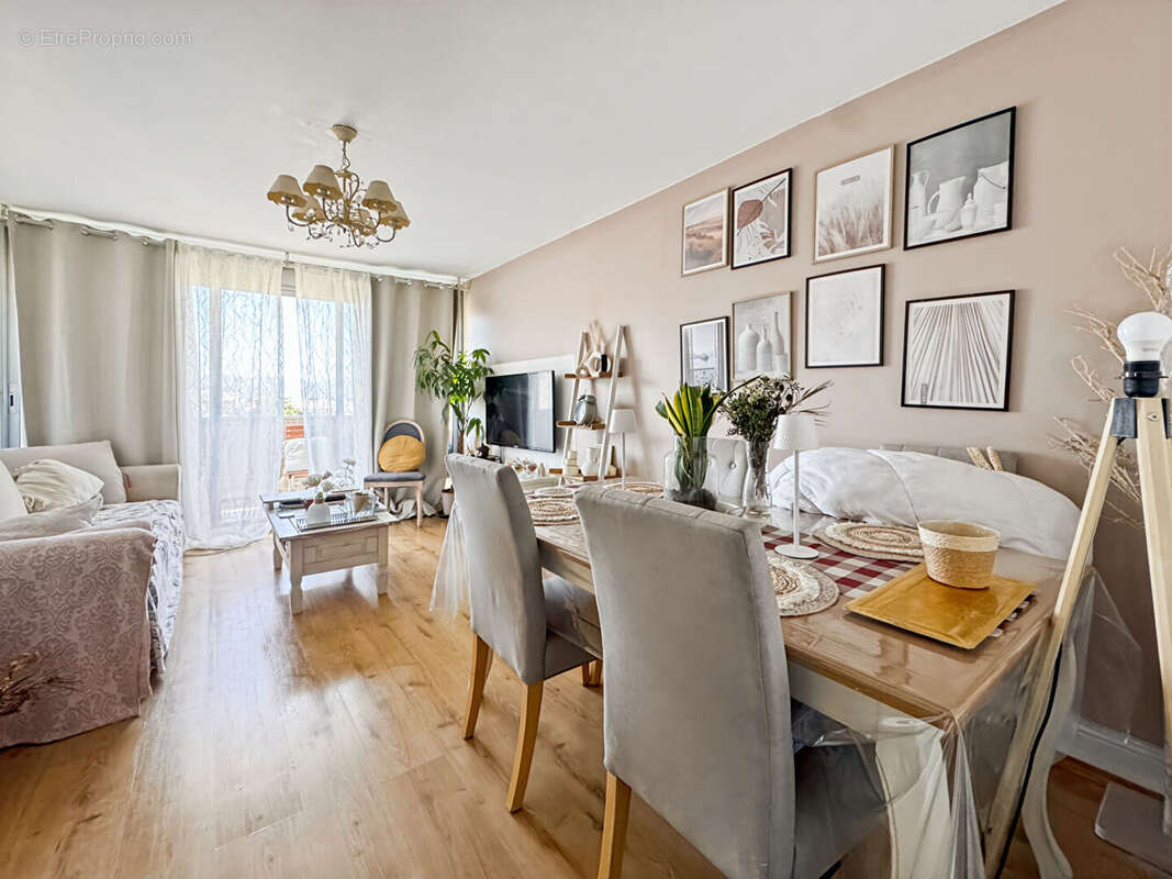 Appartement à MARSEILLE-10E