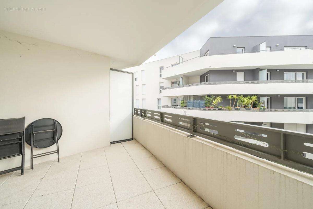 Appartement à JUVIGNAC
