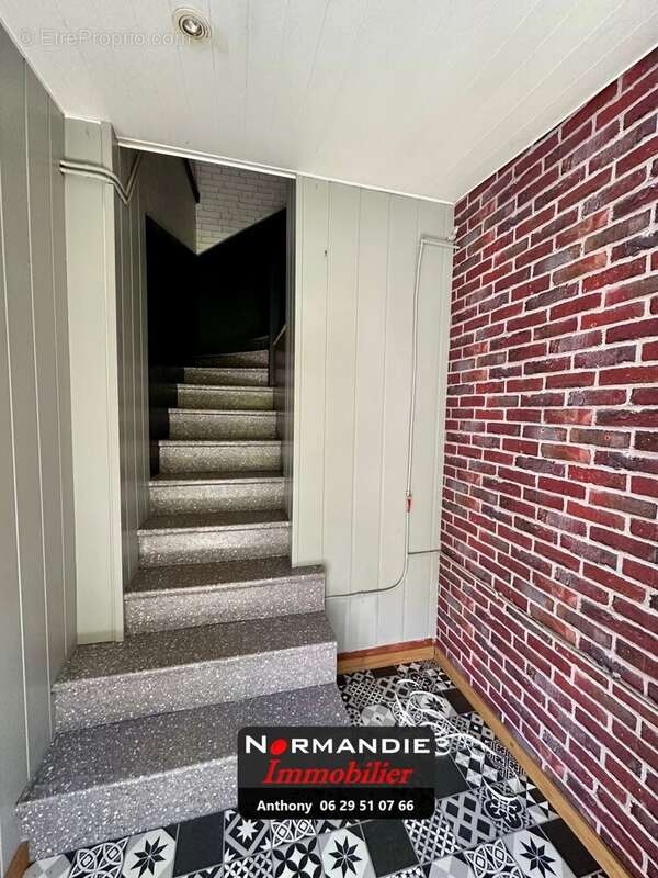 Appartement à LILLEBONNE