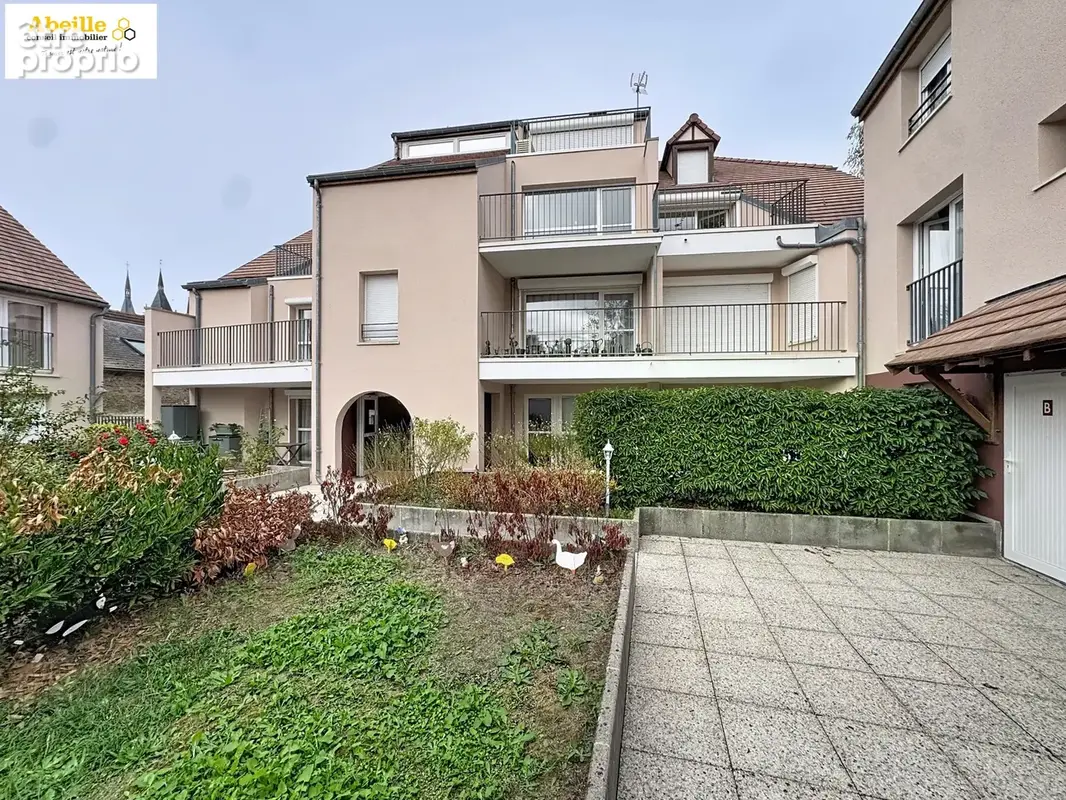Dourdan, centre-ville toutes commodités. - photo 1