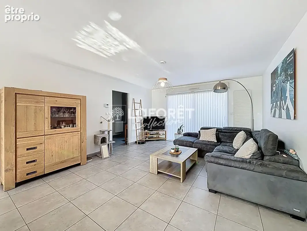 Maison moderne 7 pièce(s) 150 m2 - photo 4